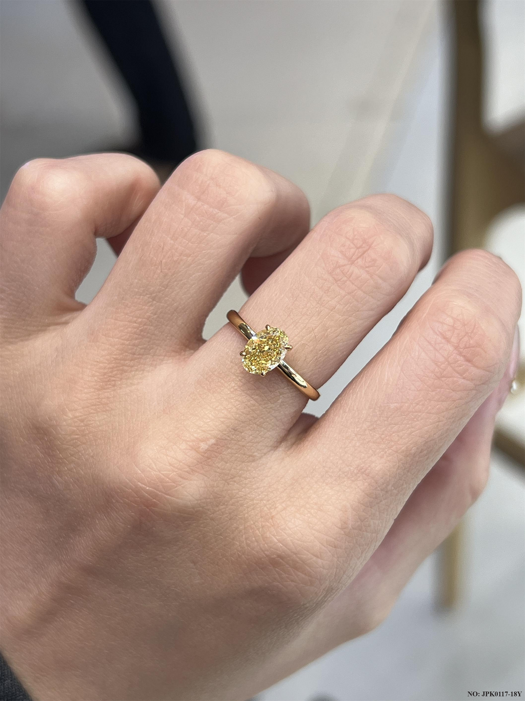 18K Gold 1ct Yellow Oval Lab-Grown Diamond Ring - Classic 4-Prong Solitaire Plain Band