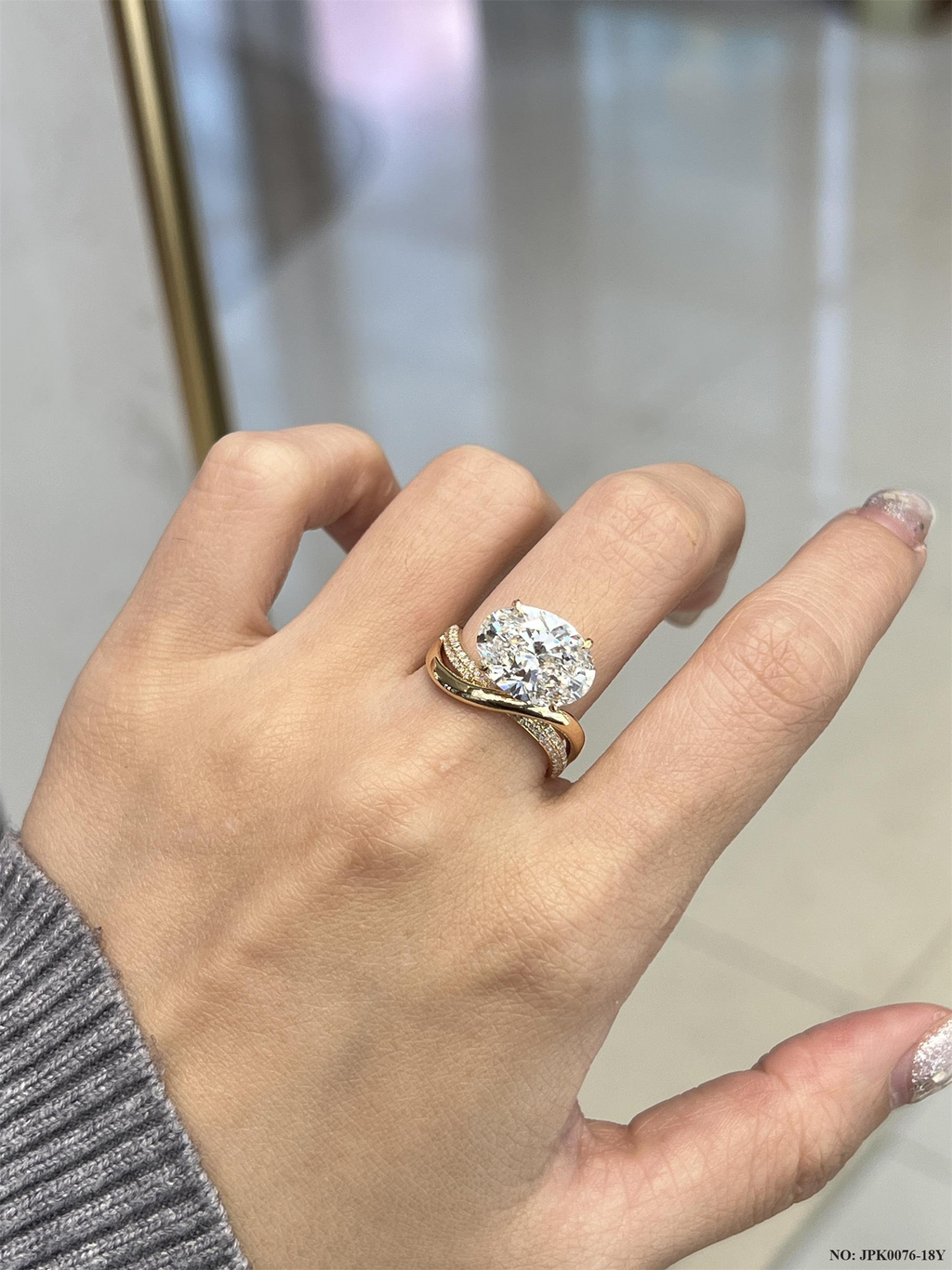 18K Yellow Gold 5ct Oval Lab-Grown Diamond Ring - Twisted Pavé Old Money Design