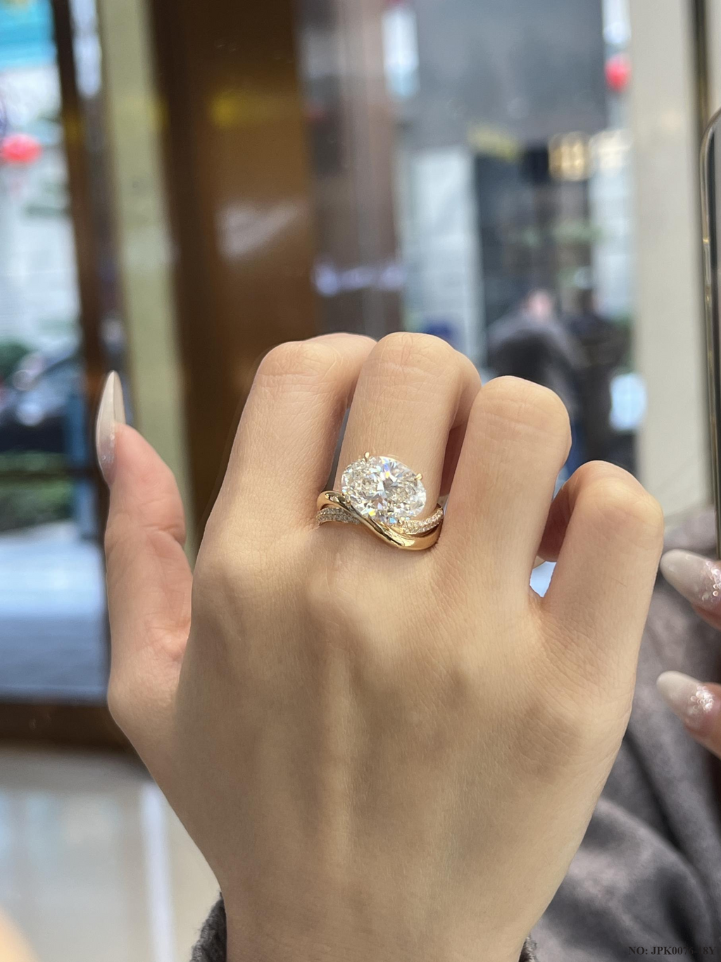18K Yellow Gold 5ct Oval Lab-Grown Diamond Ring - Twisted Pavé Old Money Design