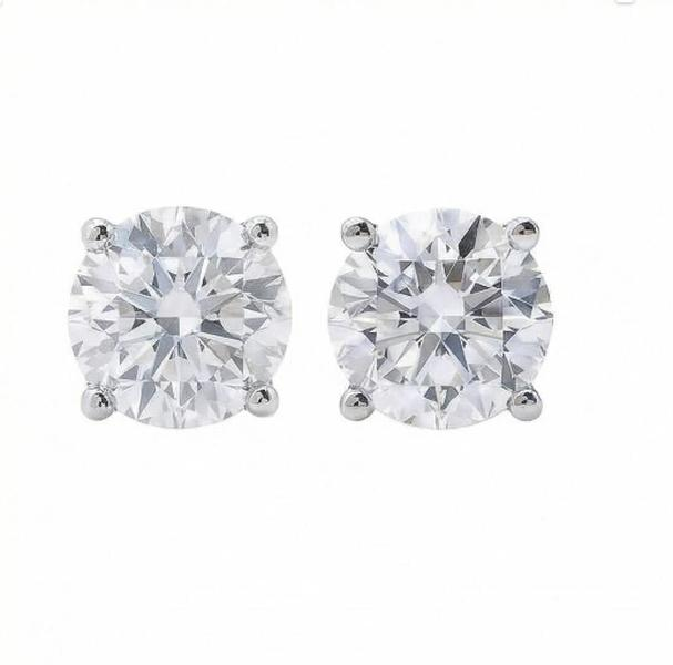 9K 18K White Gold 1CTx2 D VS1 Round Lab-Grown Diamond Studs, 4-Prong
